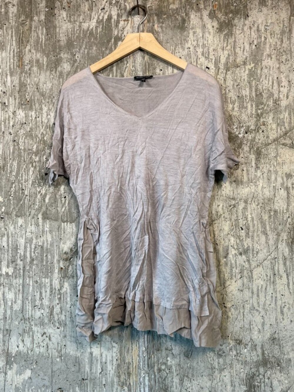 EILEEN FISHER Women's Short Sleeve V-Neck Blouse Size Small